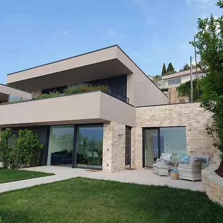 Apartman Le Rocce
